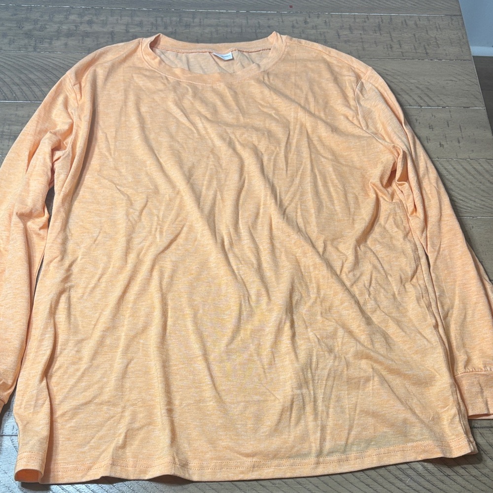 Women's Peach Long Sleeve Tee